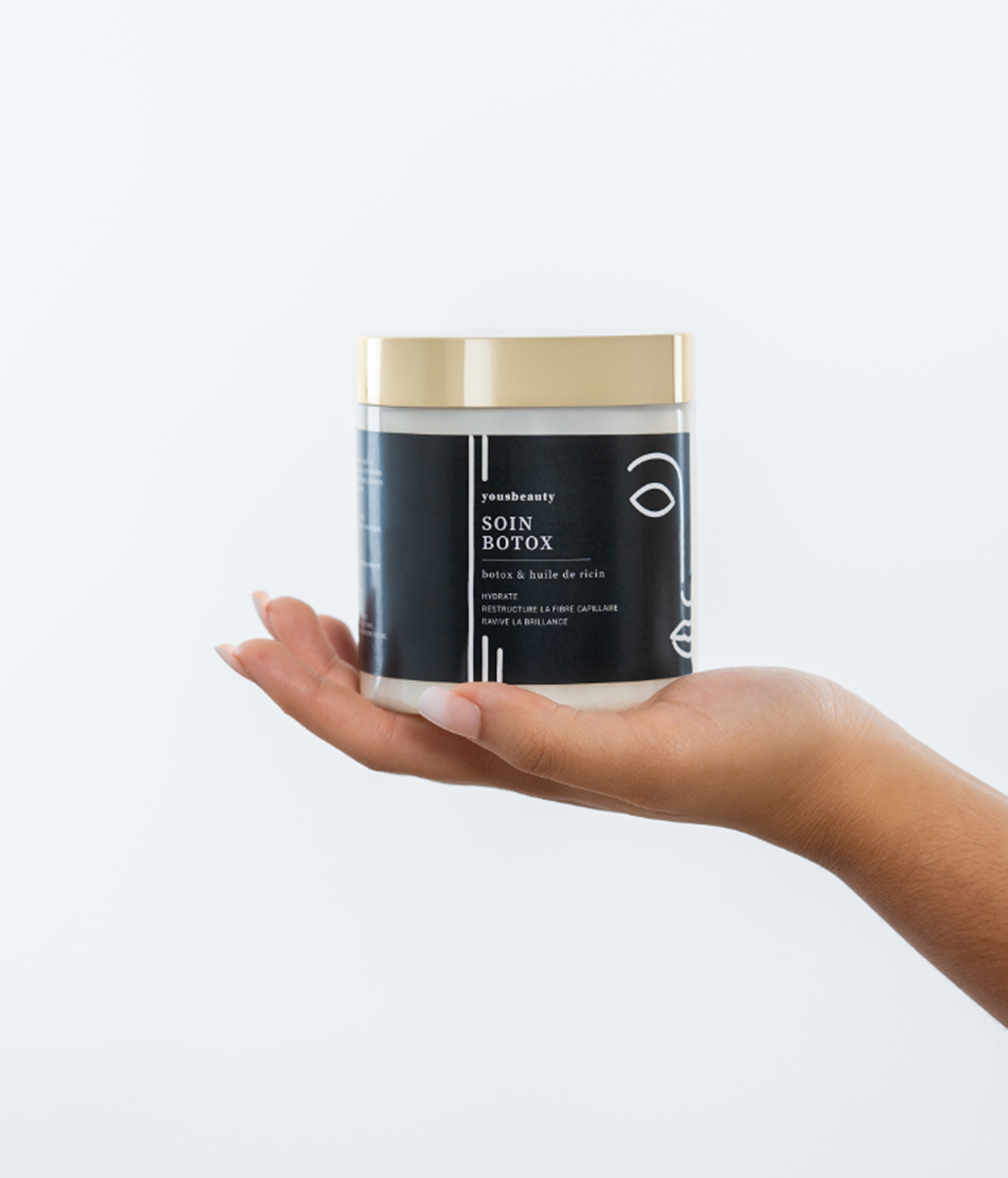 Soin Botox cheveux à l’huile de ricin