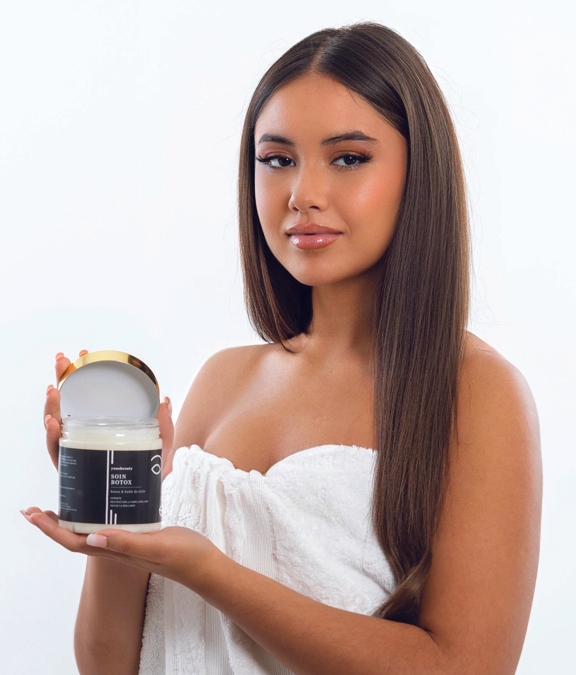 Soin Botox cheveux à l’huile de ricin